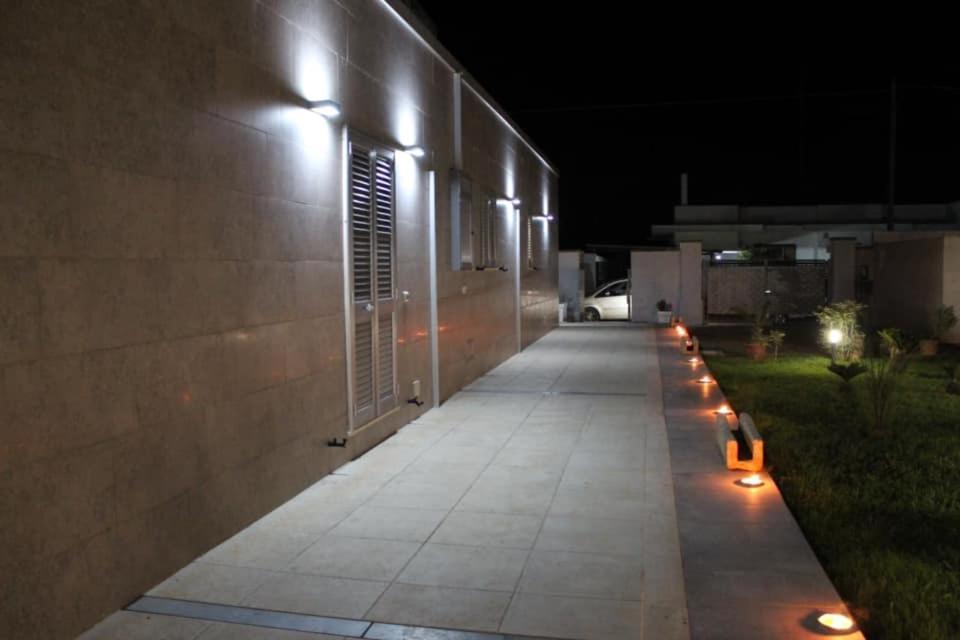 B&B Italia Carmiano  Exteriör bild