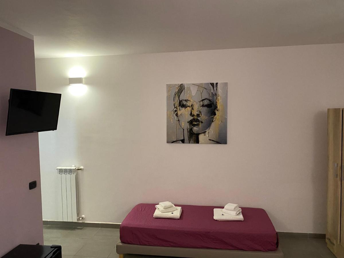 B&B Italia Carmiano  Exteriör bild